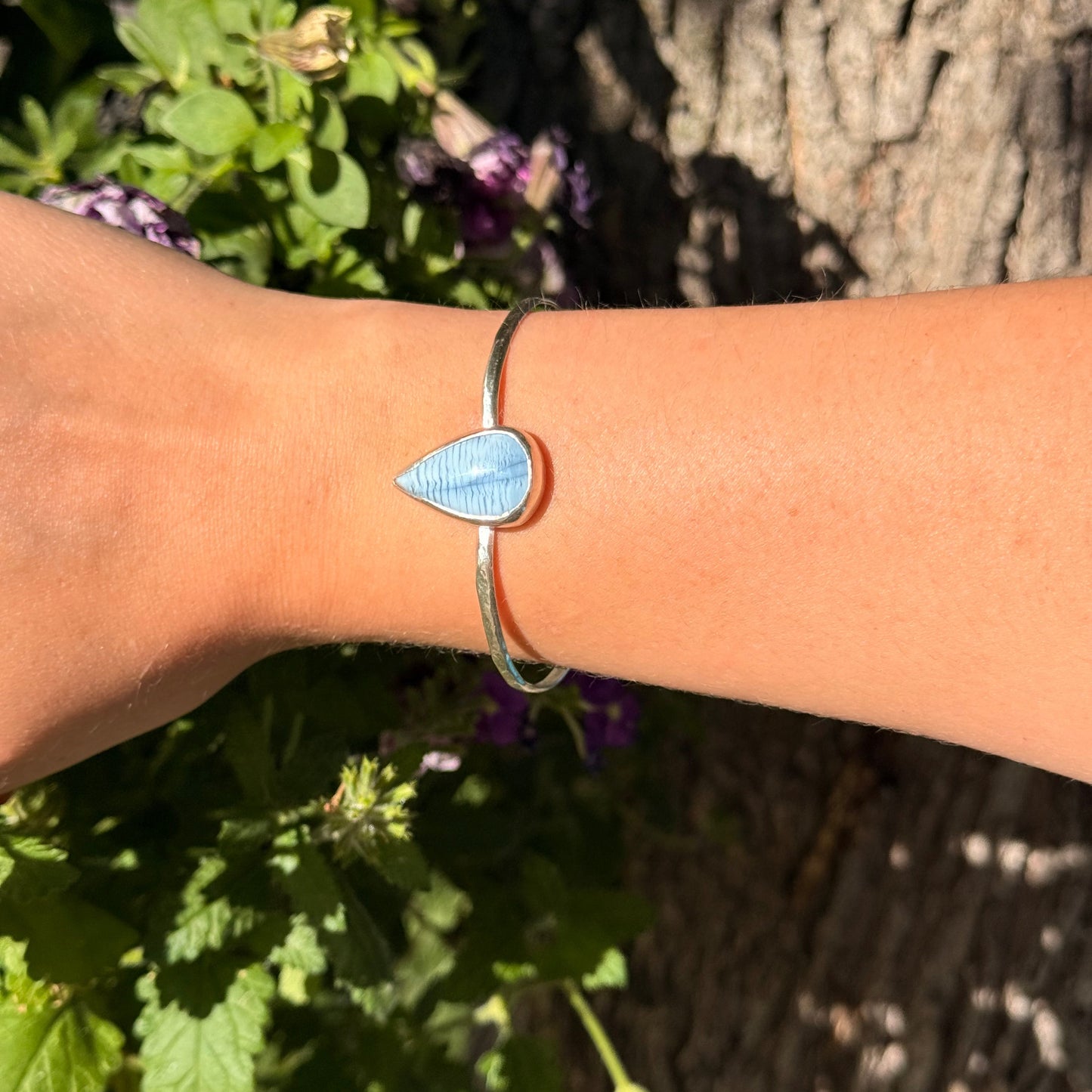 Mistwake Cuff